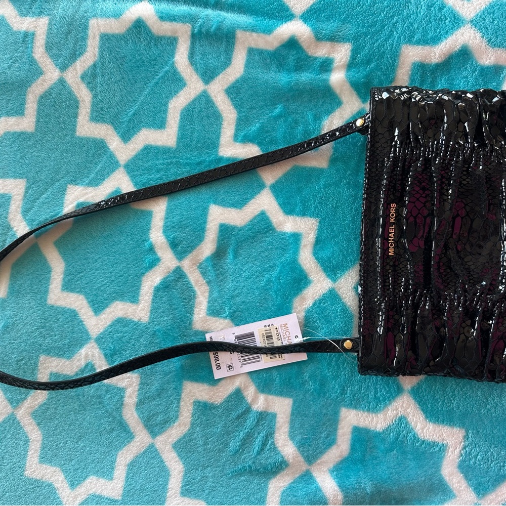 New tags on Michael Kors, little black purse - Picture 3 of 6